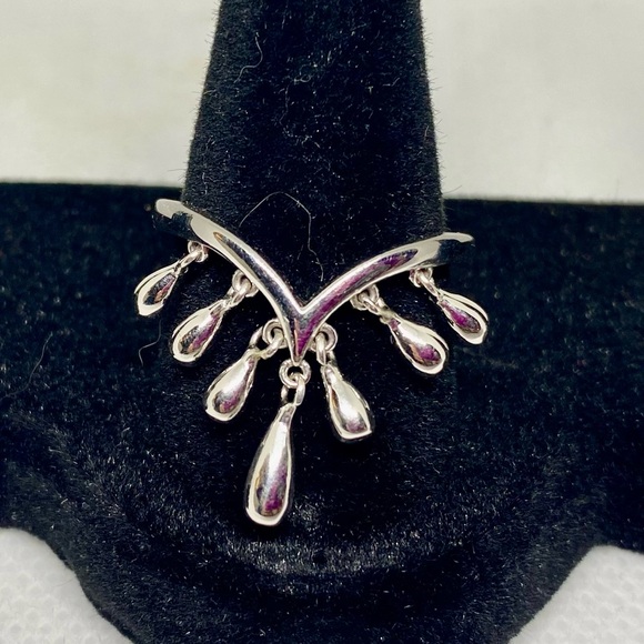 Lucy Q Jewelry - Lucy Q sterling silver Teardrop Dangle Ring